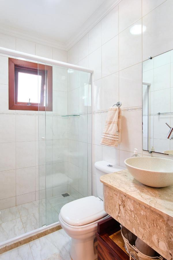 Casa Petunia Com Ar E Piscina Perto Do Centro Villa Araquari Exteriör bild