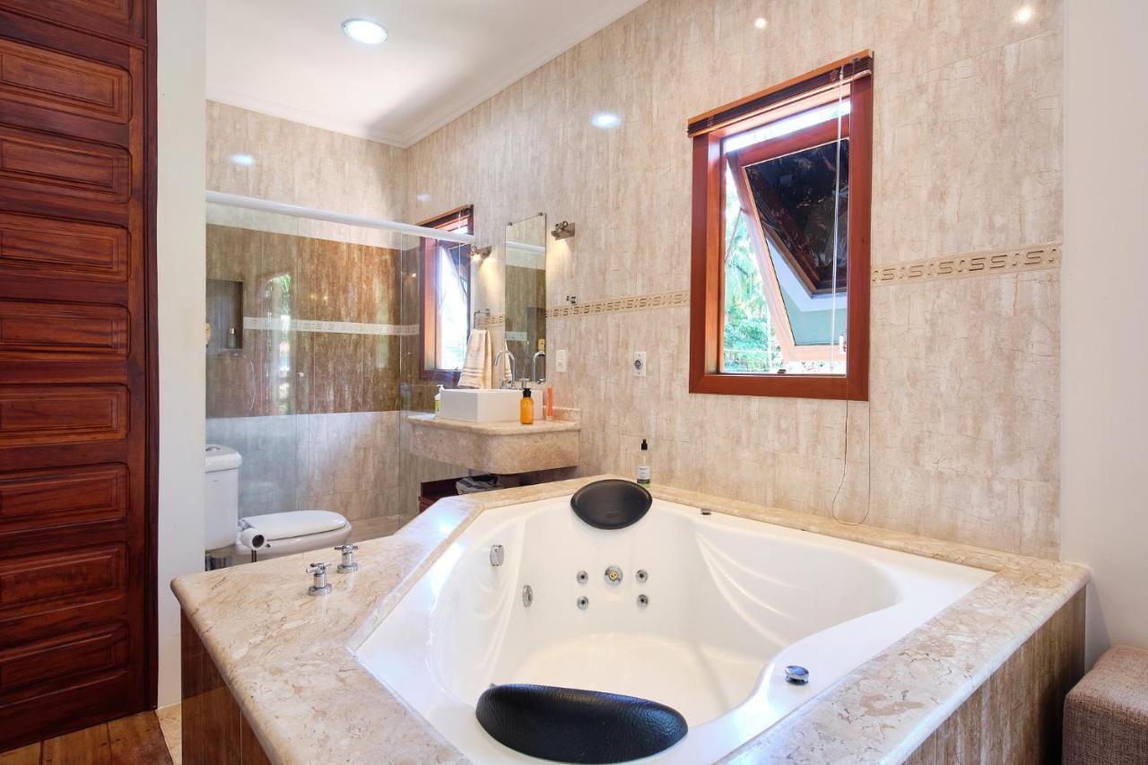 Casa Petunia Com Ar E Piscina Perto Do Centro Villa Araquari Exteriör bild