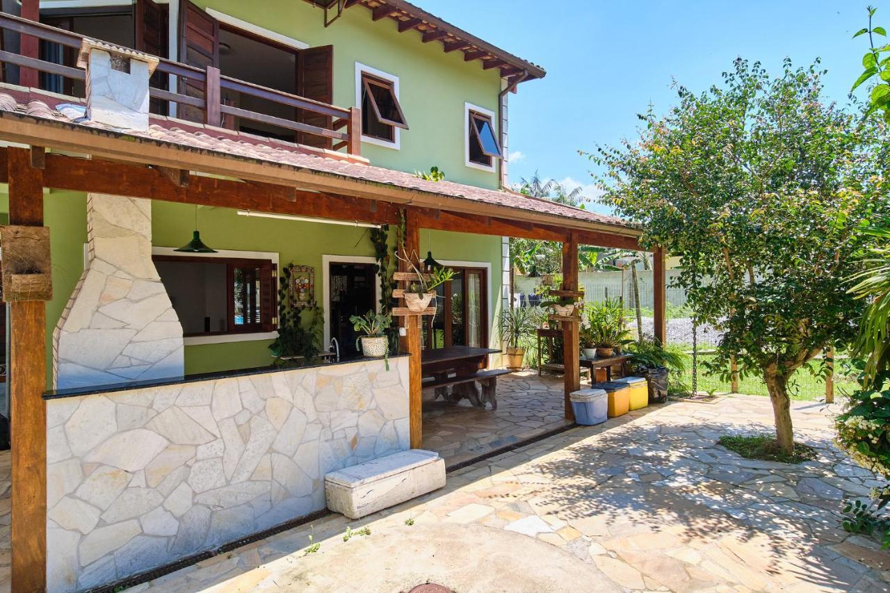 Casa Petunia Com Ar E Piscina Perto Do Centro Villa Araquari Exteriör bild